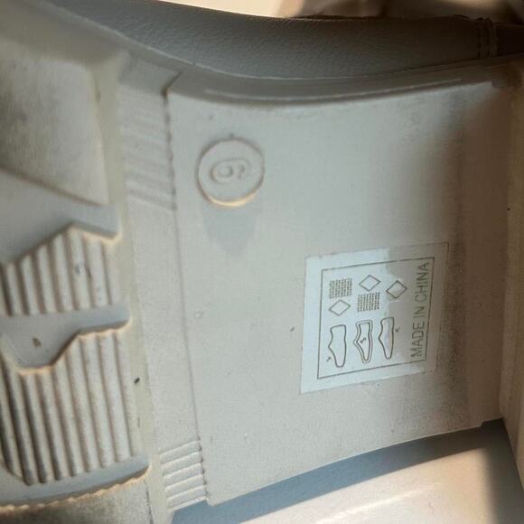 Bone 🦴 Colored Platform Boots Mid Calf Chunky Block Heel Chelsea Cream boots - Picture 8 of 8